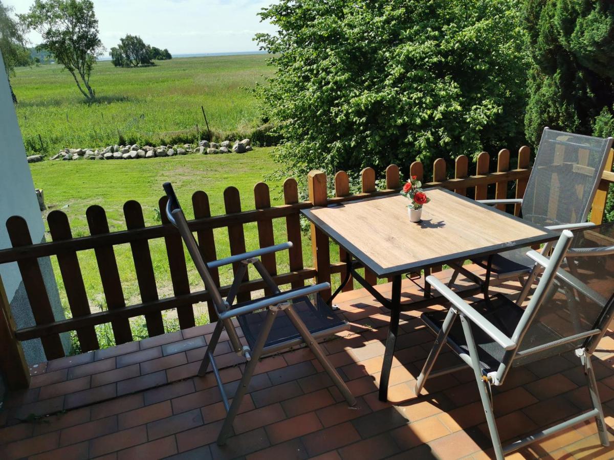 Westphal`s Ferienwohnung Groß Zicker Exterior foto